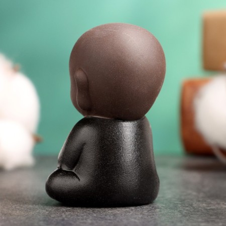 Figure "Little Buddha" 6x4cm bronze mix-2