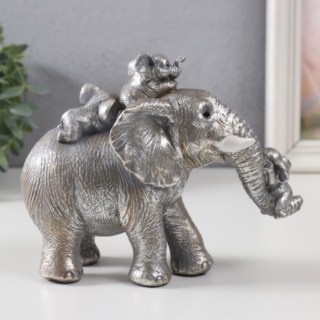 Polystone souvenir "Funny slopies go on a big elephant" 18.5x9x15 cm-3