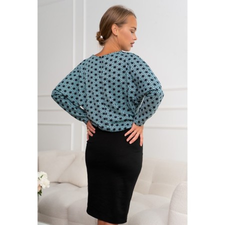 Women's dress, size 44-4