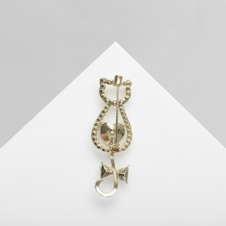 Brooch "cat" crystal with a bow, the color is white in gold-1