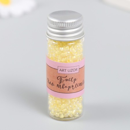 8/0 beads in the bottle "translucent with a centrality. Powder" shines under UV 20 g2x2 cm