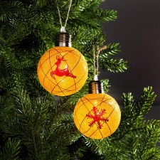 A set of Christmas balls 