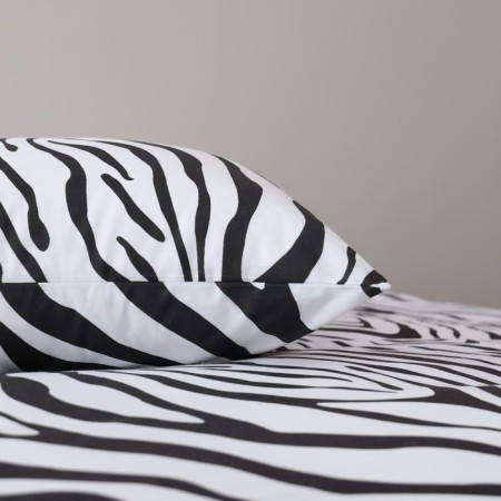 Set 1.5 joint venture: blanket 145x220 cm, sheet 150x220 cm, pillowcases 50x70 cm - 1 pcs-3