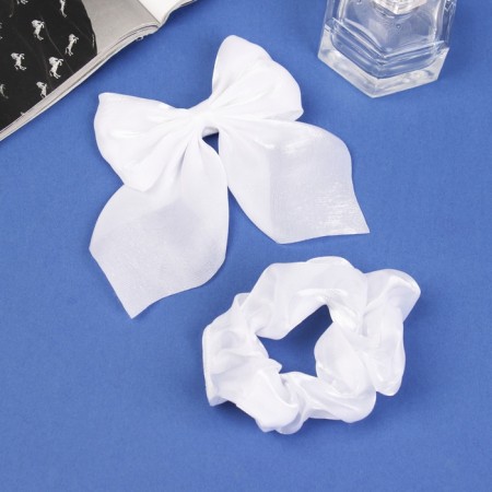 Hair set "Schoolgirl" (elastic band 10 cm, clamp 9 cm) classic volume, white-1