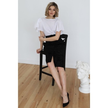 Velvet skirt with a cut on the front, size 42