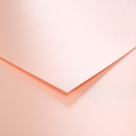 Cardboard "Pearl pink" format A-4 density 210 grams-4