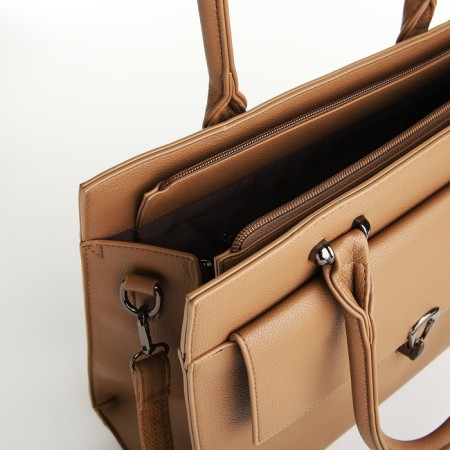 Bag Women's Tout, on the zipper, the color is light sand-5