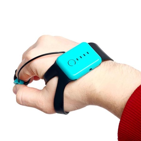 Radio-controlled machine "Jepkobat", 4WD, gesture control, operates on the battery, red color red-1