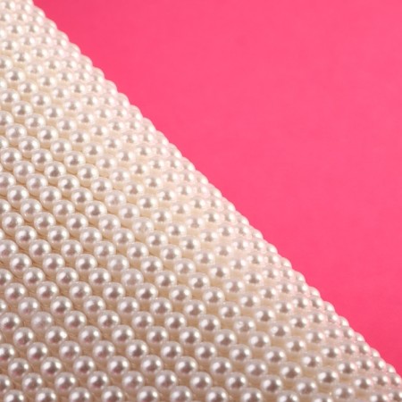 Pearl of thermocleeva, 40 × 24 cm, white color-1
