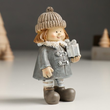 Souvenir Polystone "Baby in a coat with a gift" costs 5x4.5x11 cm-1