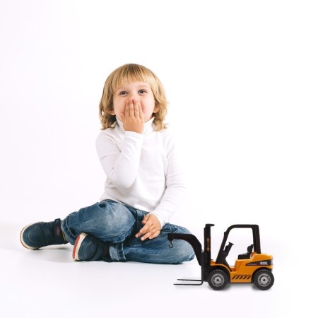 Radio -controlled "loader" machine, works on the battery-9
