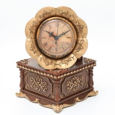 Table figured “Gramophone” clock, discrete move, D-7 cm, 20 x 25 cm, aa
