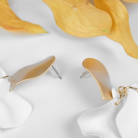 Earrings Assorted "Wind" Enjoyness, white-golden color-2