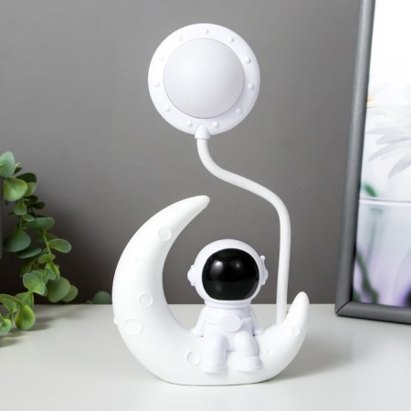 Table lamp "Astronaut on the Moon" LED 3W USB AKB White 13x5x26 cm Risalux-5