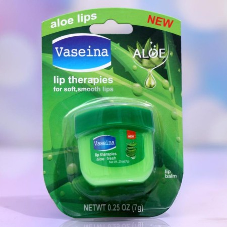 Cosmetic Vaseline for lip with aloe vera