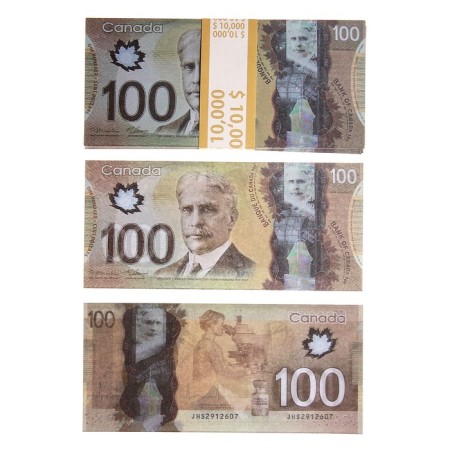 A pack of bills of 100 Canadian dollars