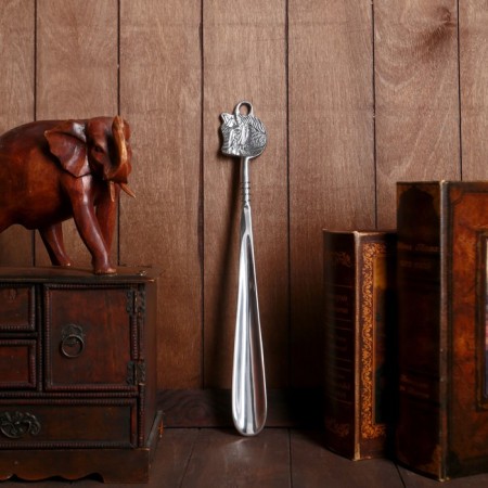 Spoon for shoes "horse" aluminum 38x5.5x1 cm