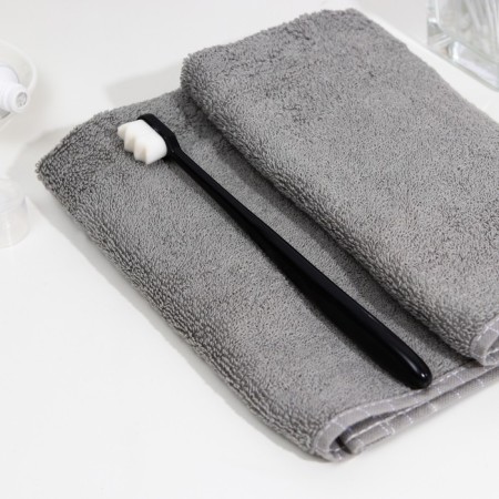 Super -furry toothbrush, 10,000 bristles, ribbed, black-1