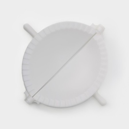 Form for modeling dumplings, d = 12 cm, white color
