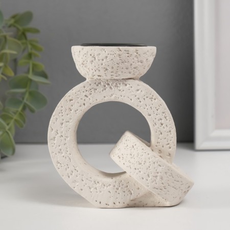Gypsum candlestick, metal for 1 candle "ring" d = 3.8 cm 6x11x11.2 cm-1