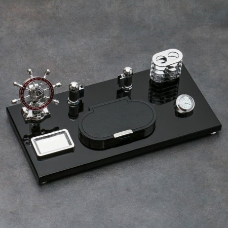 Table 6B1 set (clock, block d/ paper, quaranda, visit, helm, bastard) 40*20*15cm