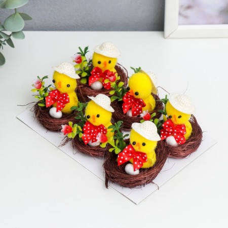 Easter souvenir "chicken in a hat in a nest with a flower" set 6 pcs 3x4x4 cm-3