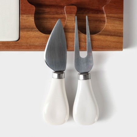 Set for the supply of cheese "Hugge", 2 knives, acacia-2