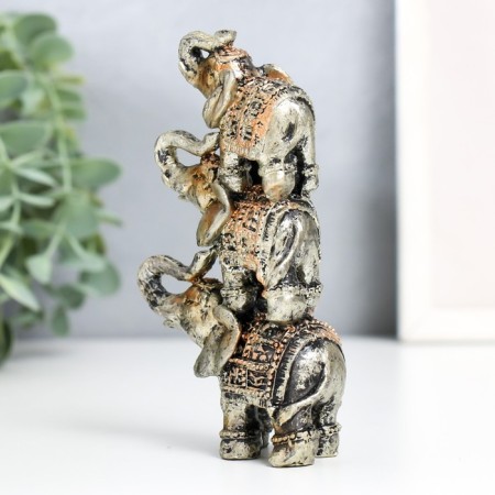 Polystone souvenir "Three Oleking Piramide Popon with ornament" 12x7.5x3.2 cm-1