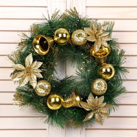 New Year's Wreath D-25 cm "Golden flowers and bells"