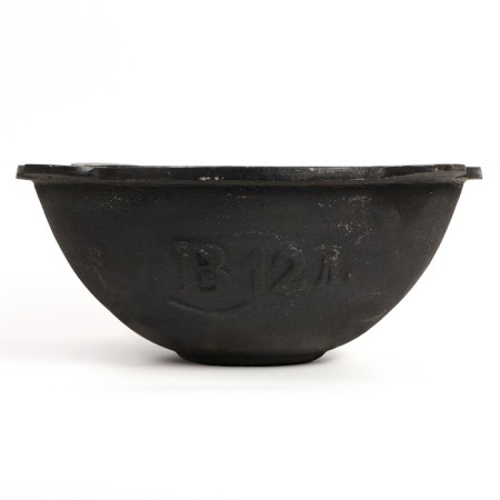 Kazan cast -iron, 12 l, flat bottom, aluminum cover-2