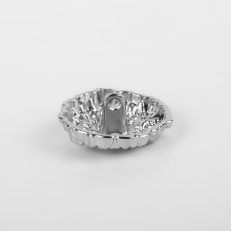 A button on the leg "sand", d = 23 mm, silver color-1