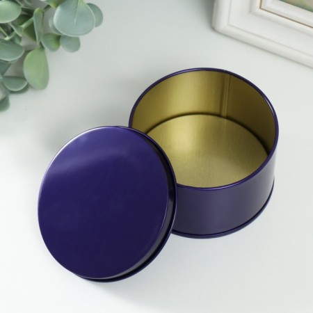 Casket Metal for a candle "Round. Gloss" violet 7.5x7.5x4.5 cm-1
