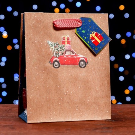Gift package "Gift Machines" 18 x 22.3 x 10 cm