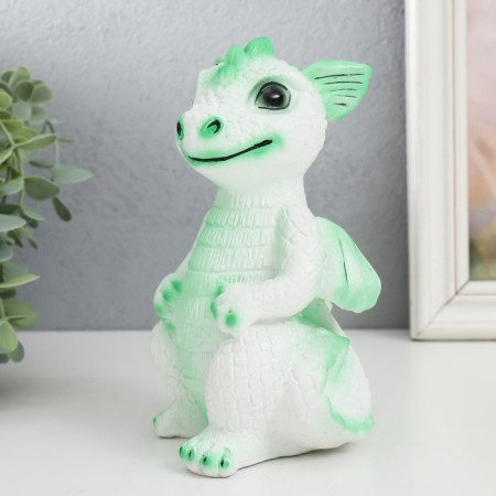 Figure "Dragon" 18x10x10 cm, white-green-4