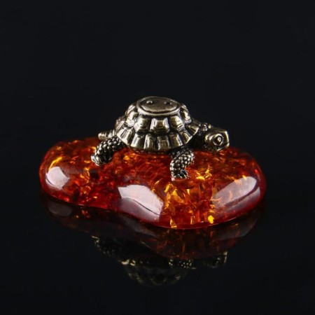 Souvenir "Turtle Yin-Yan", large, brass, amber resin, 1.2x1.7x2.2 cm-1