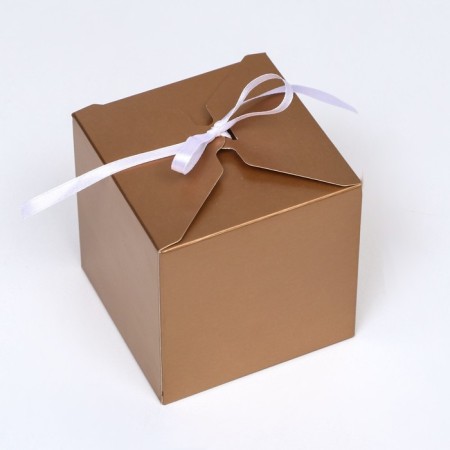 The box is folding, gold, 10 x 10 x 10 cm,-1