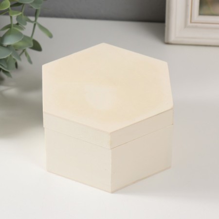 Casket wood for painting "hexagonal" without a lock 13x11.5x7 cm