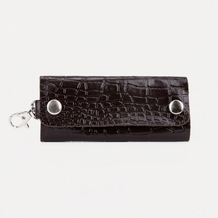Key on the buttons, length 12 cm, 7 carbines, brown color