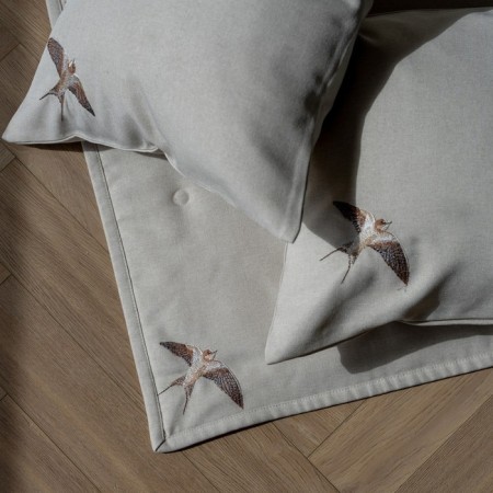 Set: a bedspread with pillowcases "Mary", size 230x250 cm, 45x45 cm - 2 pcs, color beige -brown-1