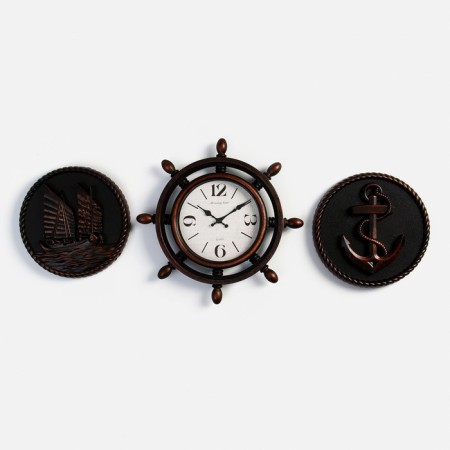 Wall clock, series: sea, "helm", discrete move, d = 33 cm, d dial = 16.5 cm