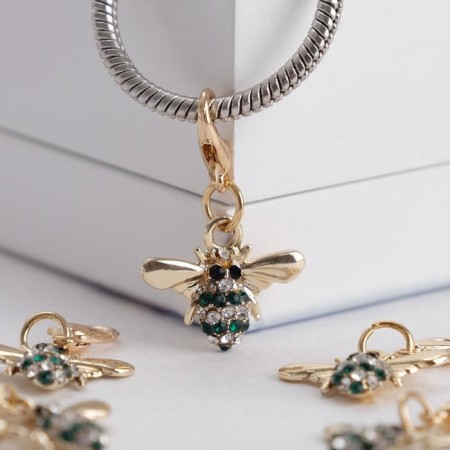Charm "Bee" Truera, white-green color in gold