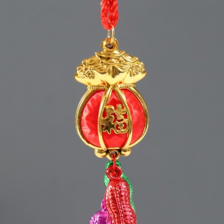 Plastic suspension, textile "Red Cash bag with peanuts" 2.5x3.5x32 cm-1