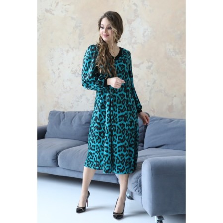 Women's dress, size 44-9