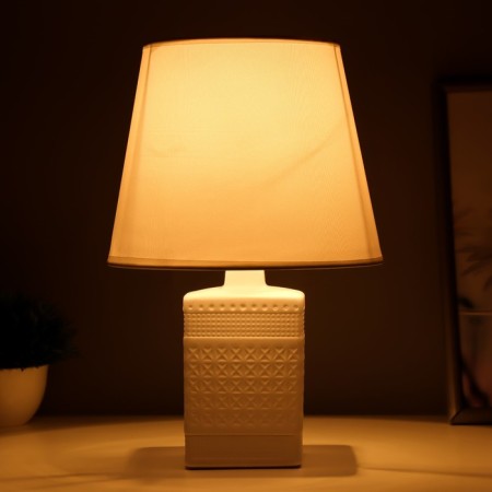Iraid desktop lamp E14 40W white 20x20x32cm-1
