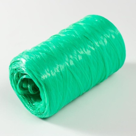 Yarn "for knitting moons" 100% polypropylene 400m/100 ± 10 g in the shape of a cylinder (grass)-1