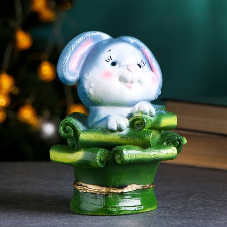 The piggy bank "Rabbit in the monetary basket" 13x16x20cm