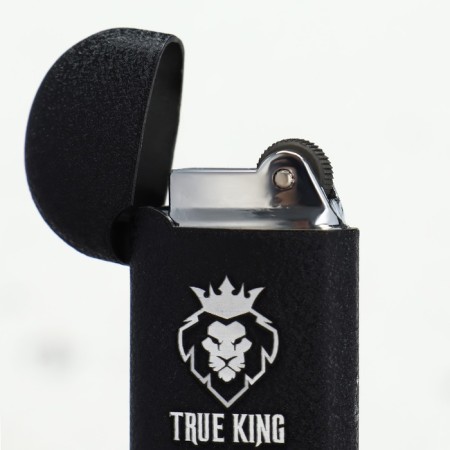 Gas lighter "True King", 5 x 2.5 cm.-3