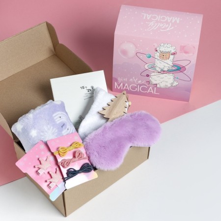New Year's gift set of Magical, blanket and accessories