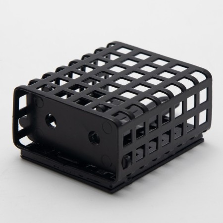 Feeding feeder Yaman rectangular 80 g, metal, removable plastic bottom, packaging 10 pcs. 106948-3