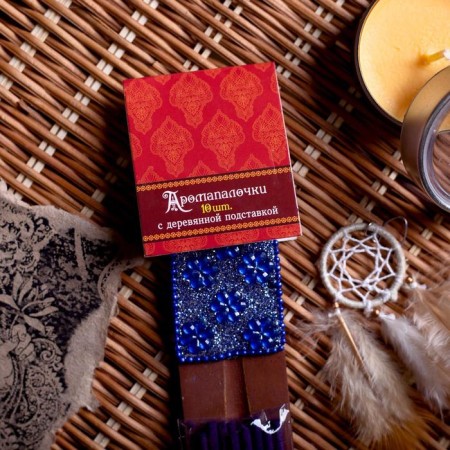 Karma 10 sticks with a wooden stand frosty freshness-3